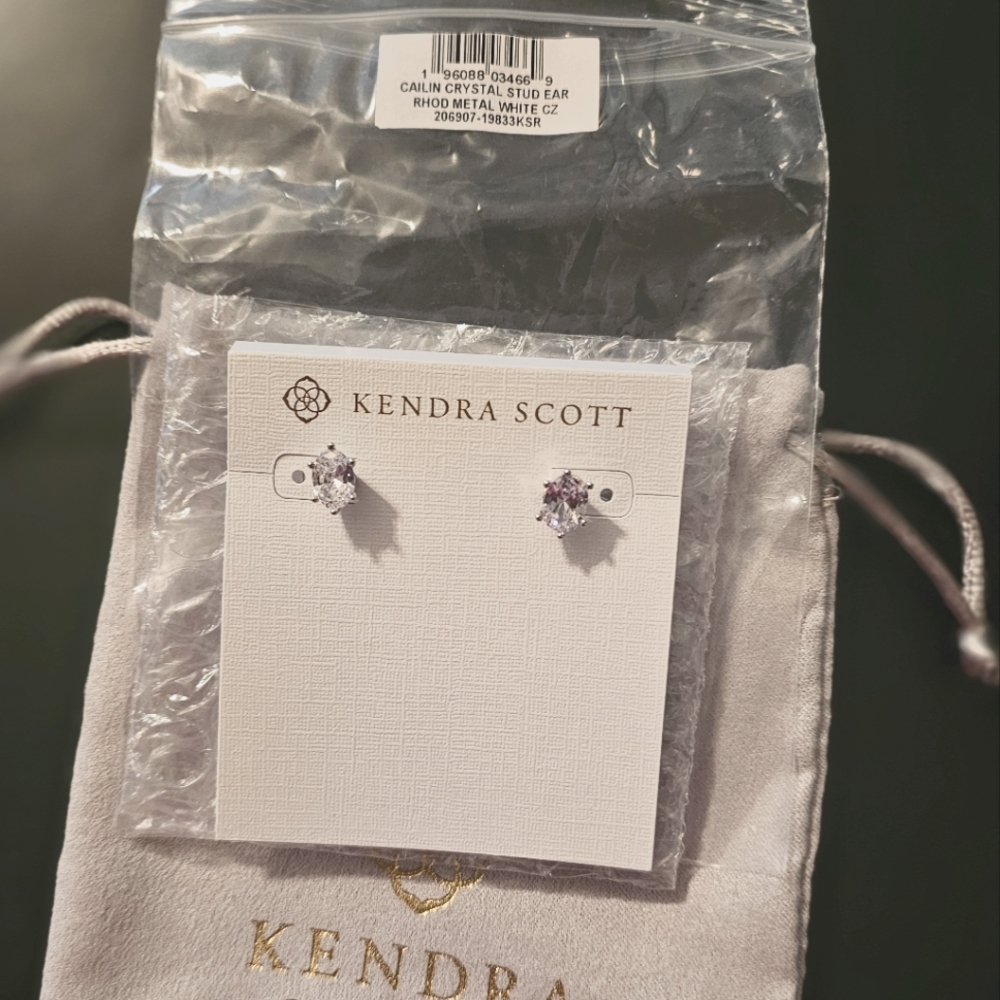 Kendra Scott Cailin Crystal Stud Earrings